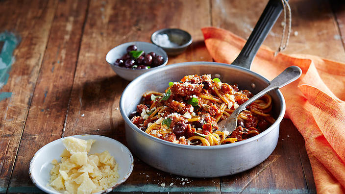 Pork Sausage with Fennel Spaghetti