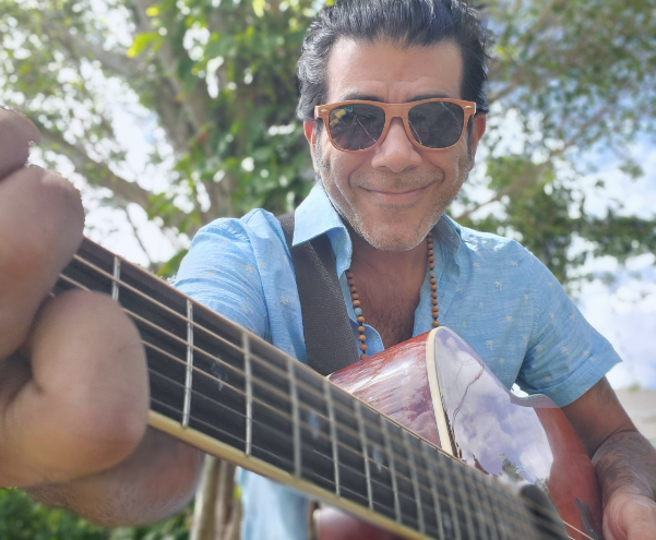 🎶 Harmony of Life: A Conversation with Joe Sachs, the Melodic Storyteller 🎸