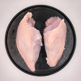 Pasture Raised Chicken Breast Boneless / Skin On